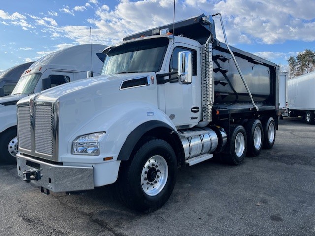2022 Kenworth T880