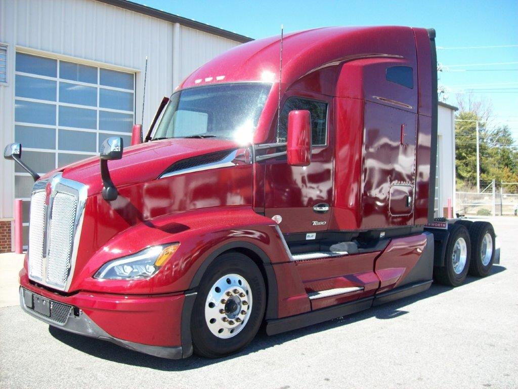 2024 Kenworth T680