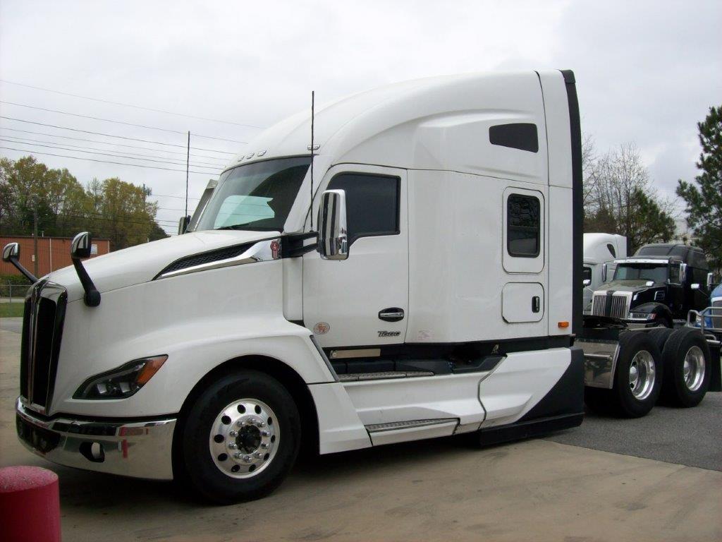 2024 Kenworth T680