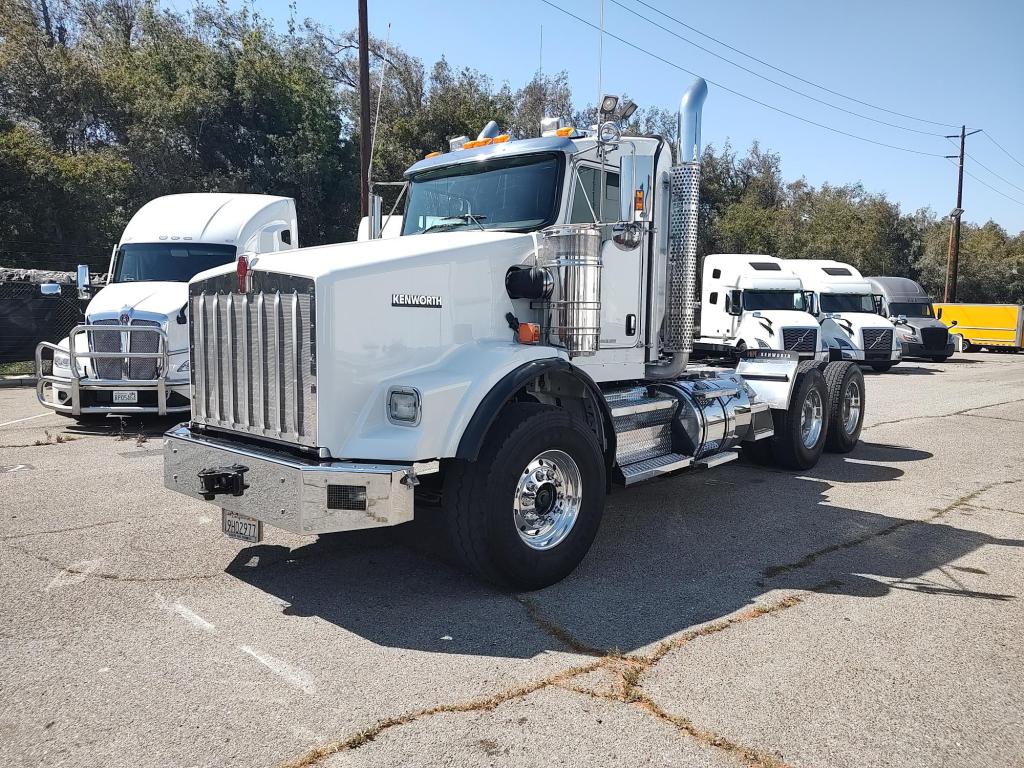 2024 Kenworth T800