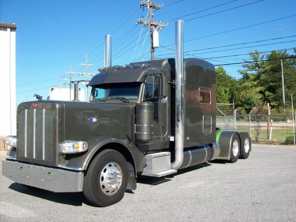 2024 PETERBILT 389