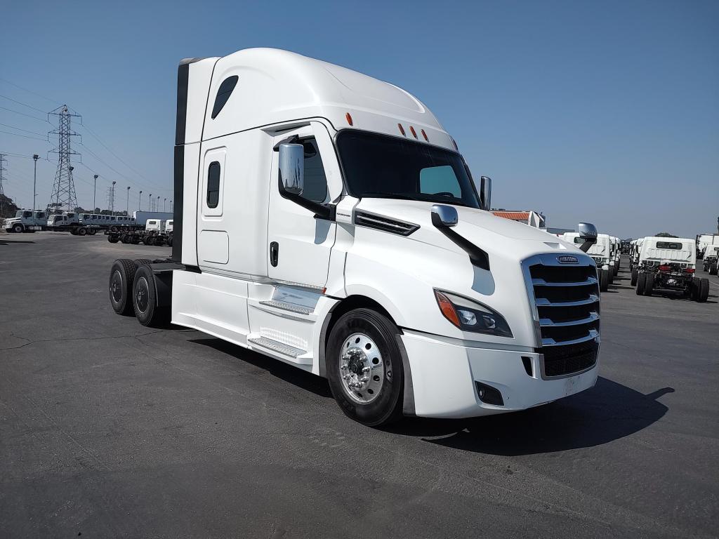 2022 Freightliner PT126SLP