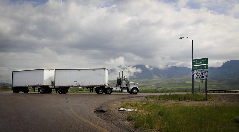 How to Make Good Money as a Truck Driver